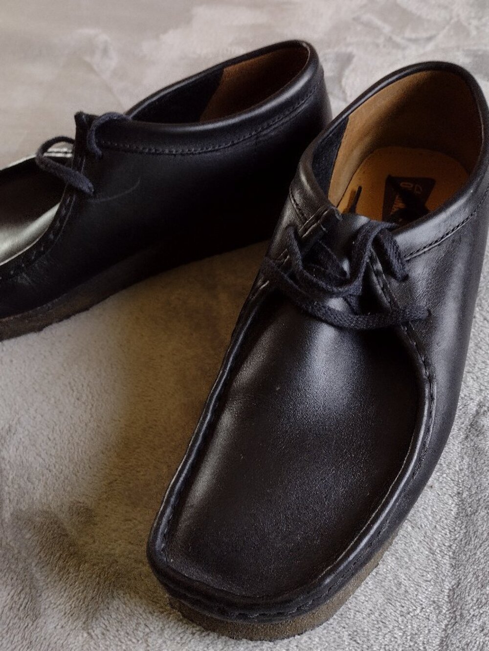 CLARKS WALLABEE 26103756 LOW BLACK LEATHER SZ 11 M/Great Value!